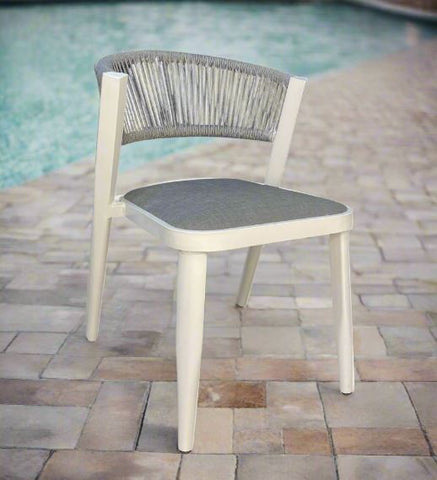 Senior Living - Outdoor Chairs