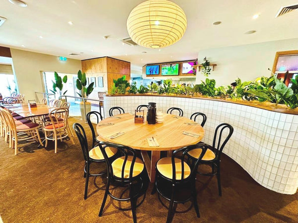 Pub: Hotel Settlers - Rockhampton | Nufurn Commercial Furniture 