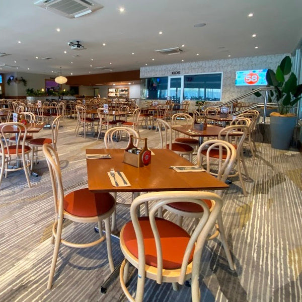 Pub: Hotel Settlers - Rockhampton | Nufurn Commercial Furniture 