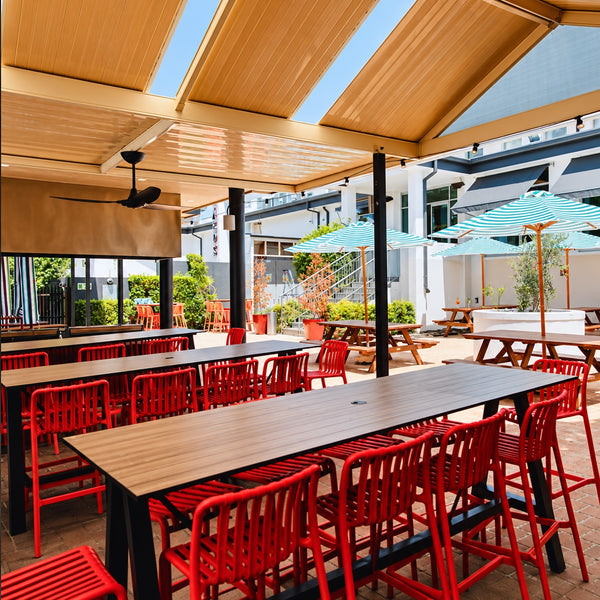 Pub: Pritchard's Hotel