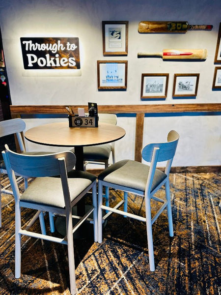 Pub: Oxenford Tavern | Nufurn Commercial Furniture 