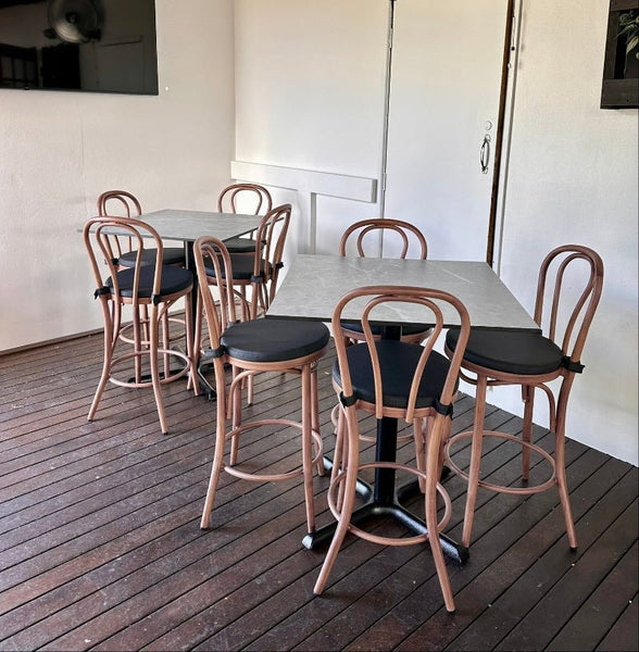 Pub: Oxenford Tavern | Nufurn Commercial Furniture 