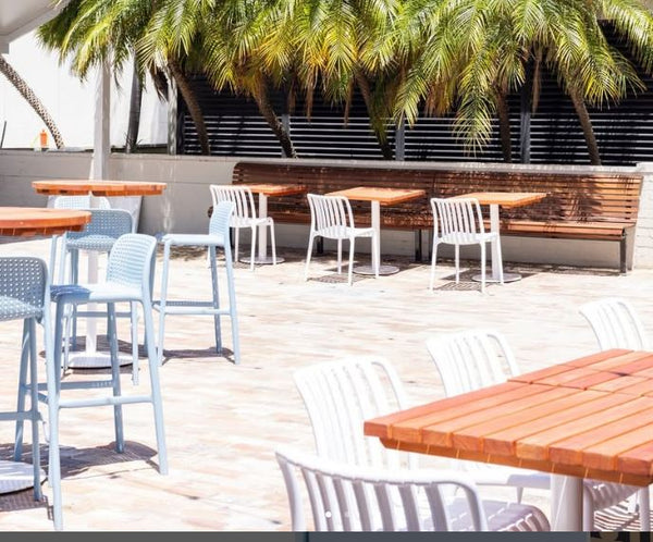 Pub: Woy Woy Hotel | Nufurn Commercial Furniture 