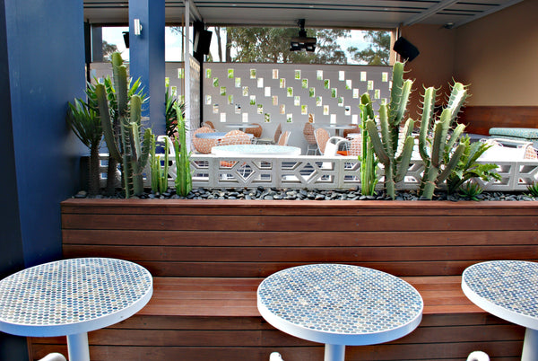 Pub: Mill Hotel