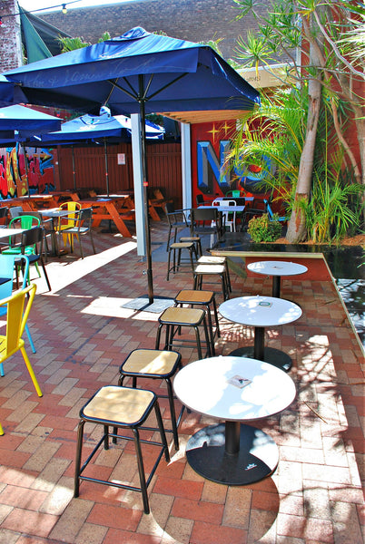 Lady Hampshire Hotel - restaurant outdoor chairs