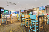 Pub Hotel: The Lakes Hotel