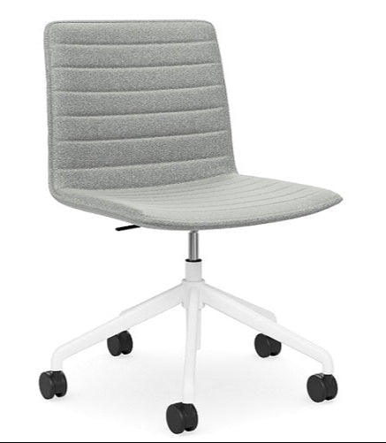 Nikita Swivel Meeting Chair | Nufurn Commercial Furniture 